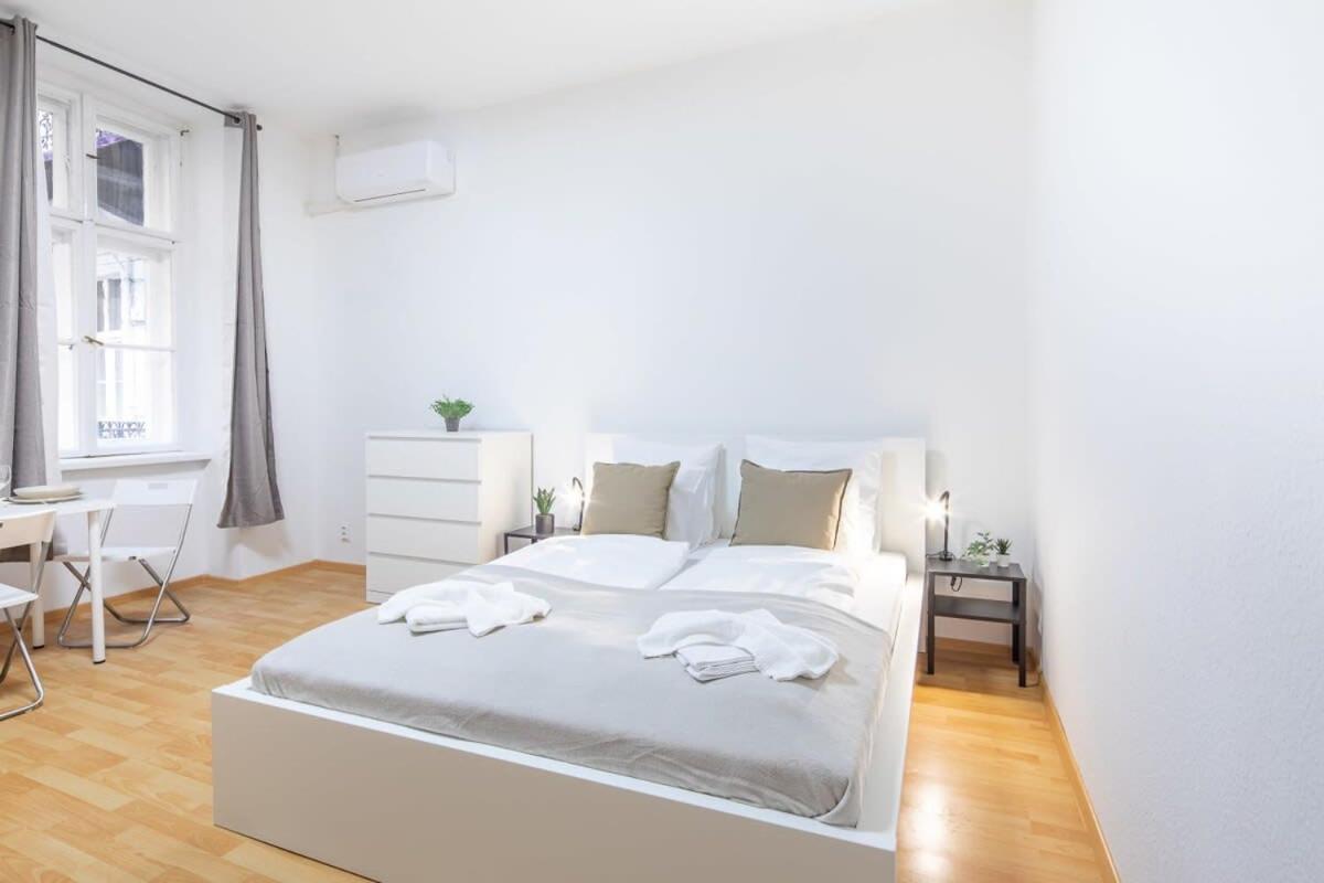 Very Central Convenient Flat Budapest Luaran gambar